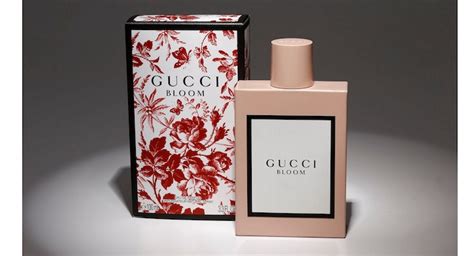 gucci perfume pink bottle